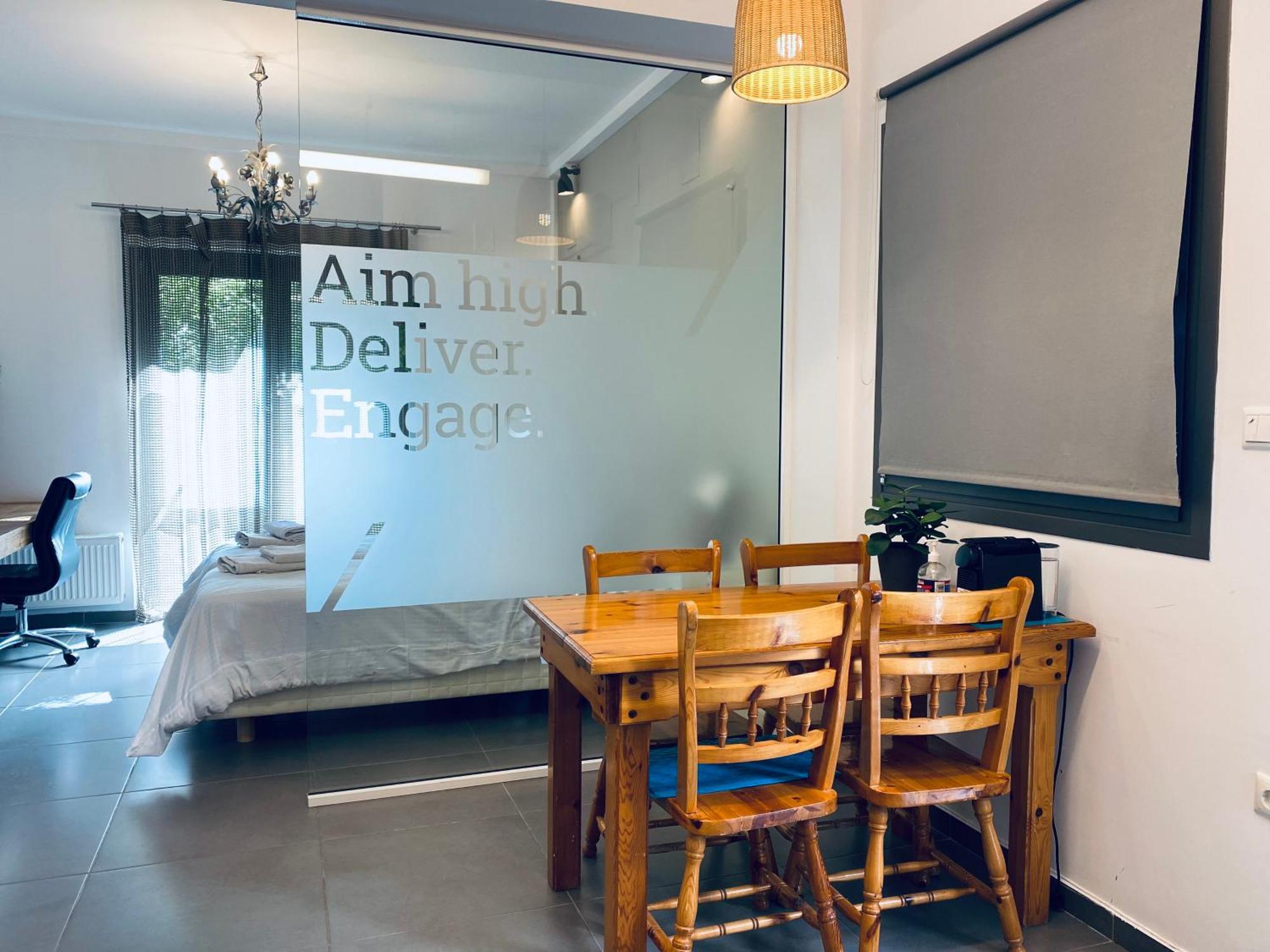 Small Gem Studio Athens, Next To Metro Nomismatokopeio Exteriör bild